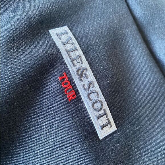 Lyle & Scott Men's Black Sweater - Picture 3 of 5